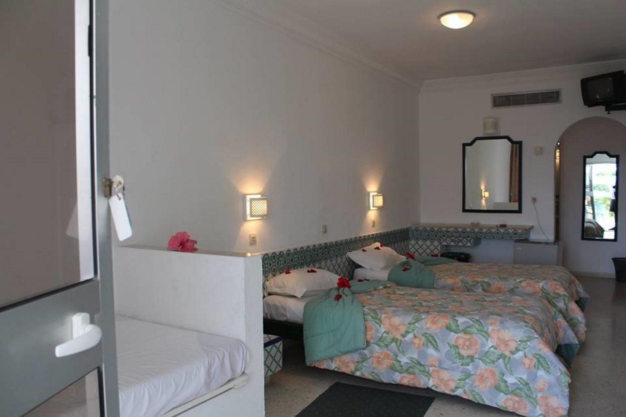 Hotel Complexe Touristique Sidi Salem à Bizerte Extérieur photo